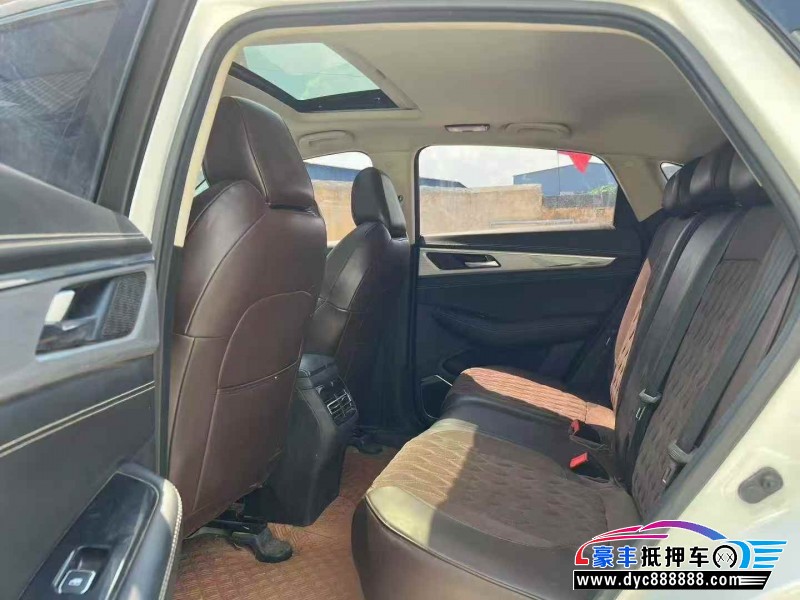 19年长安长安cs85轿车抵押车出售