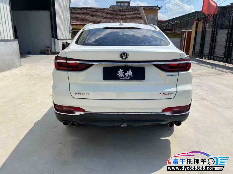 19年长安长安cs85轿车抵押车出售