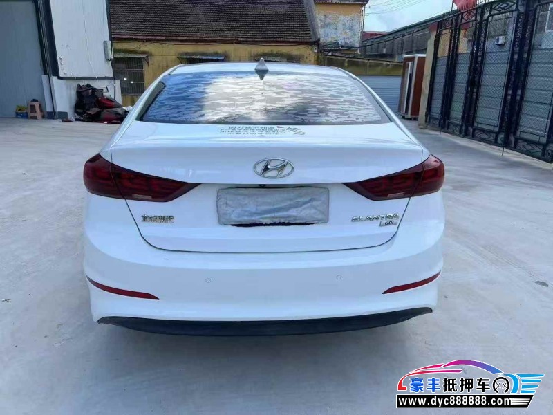 18年现代领动轿车抵押车出售