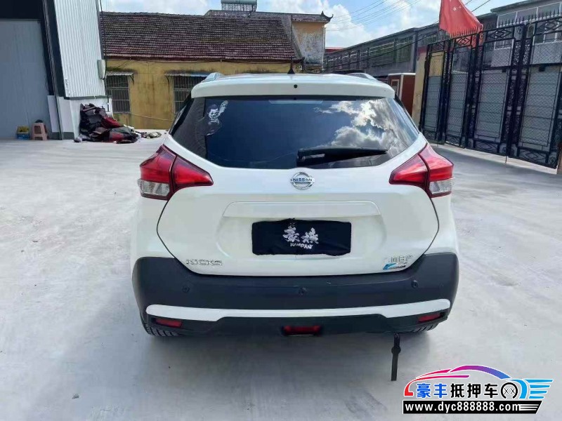 19年日产劲客轿车抵押车出售