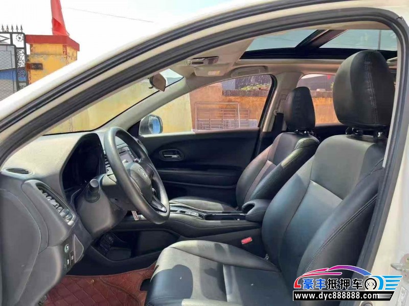 21年本田缤智轿车抵押车出售