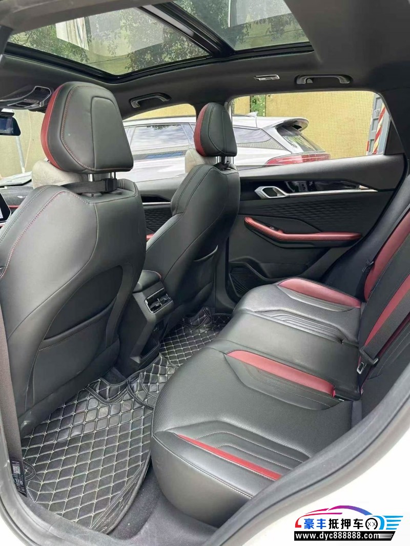 22年吉利缤越轿车抵押车出售