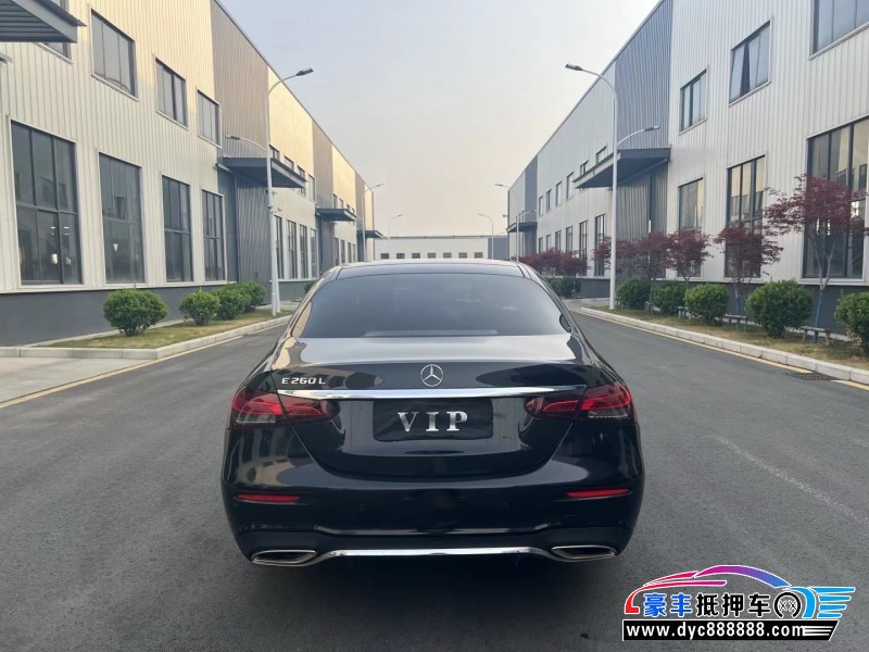 21年奔驰E轿车抵押车出售