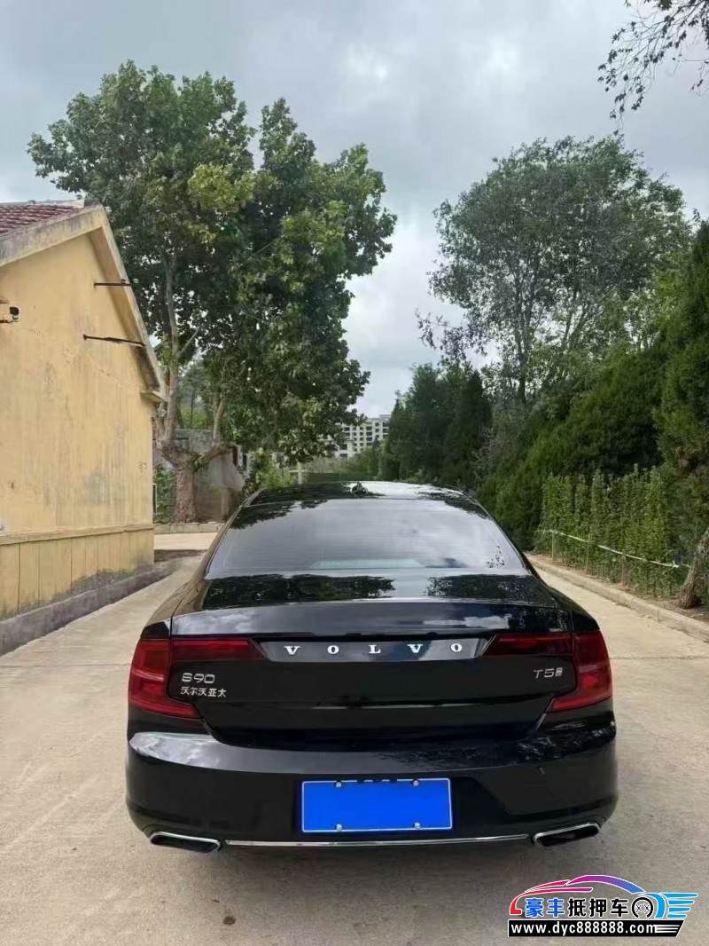 19年沃尔沃S90轿车抵押车出售