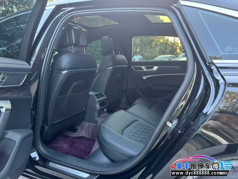 25年奥迪A6L轿车抵押车出售