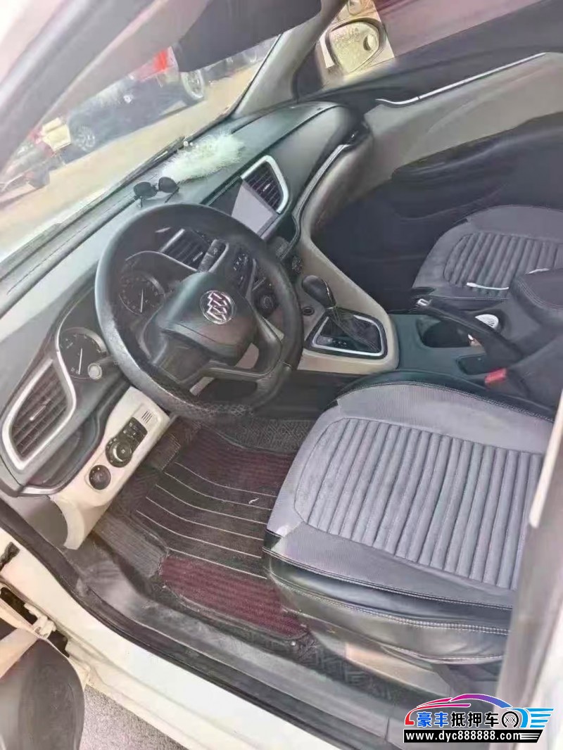 17年别克英朗轿车抵押车出售