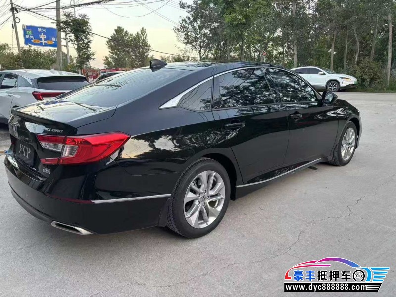 20年本田雅阁轿车抵押车出售