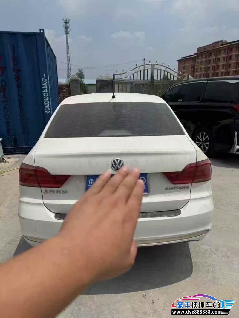 22年大众桑塔纳轿车抵押车出售