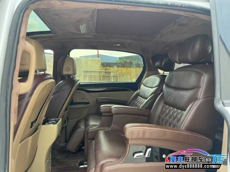 19年别克GL8轿车抵押车出售