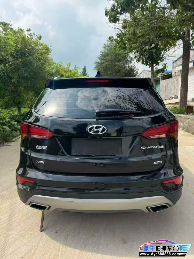 18年现代新胜达轿车抵押车出售