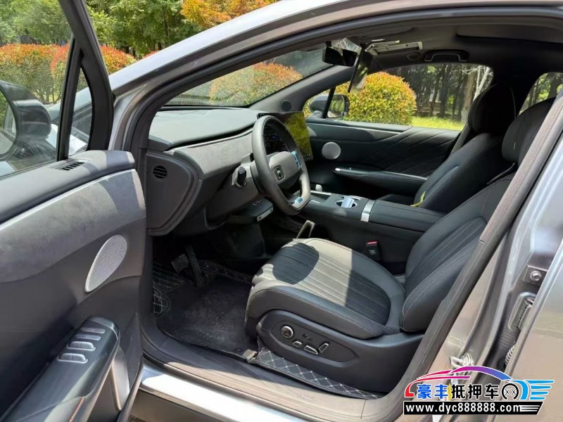 25年长安启源E07轿车抵押车出售