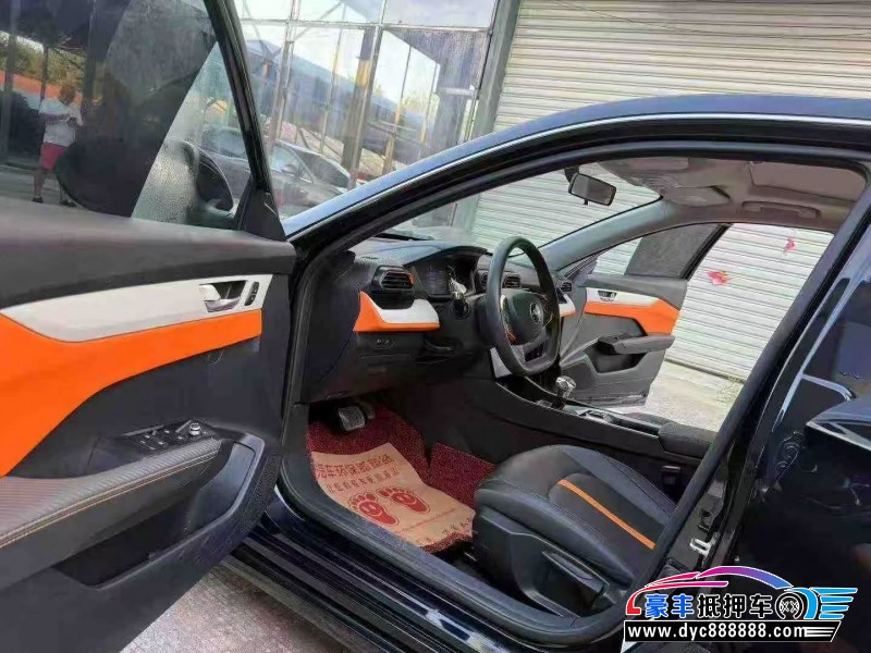 24年东风风神奕炫轿车抵押车出售