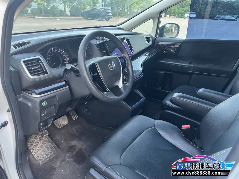 21年本田奥德赛轿车抵押车出售