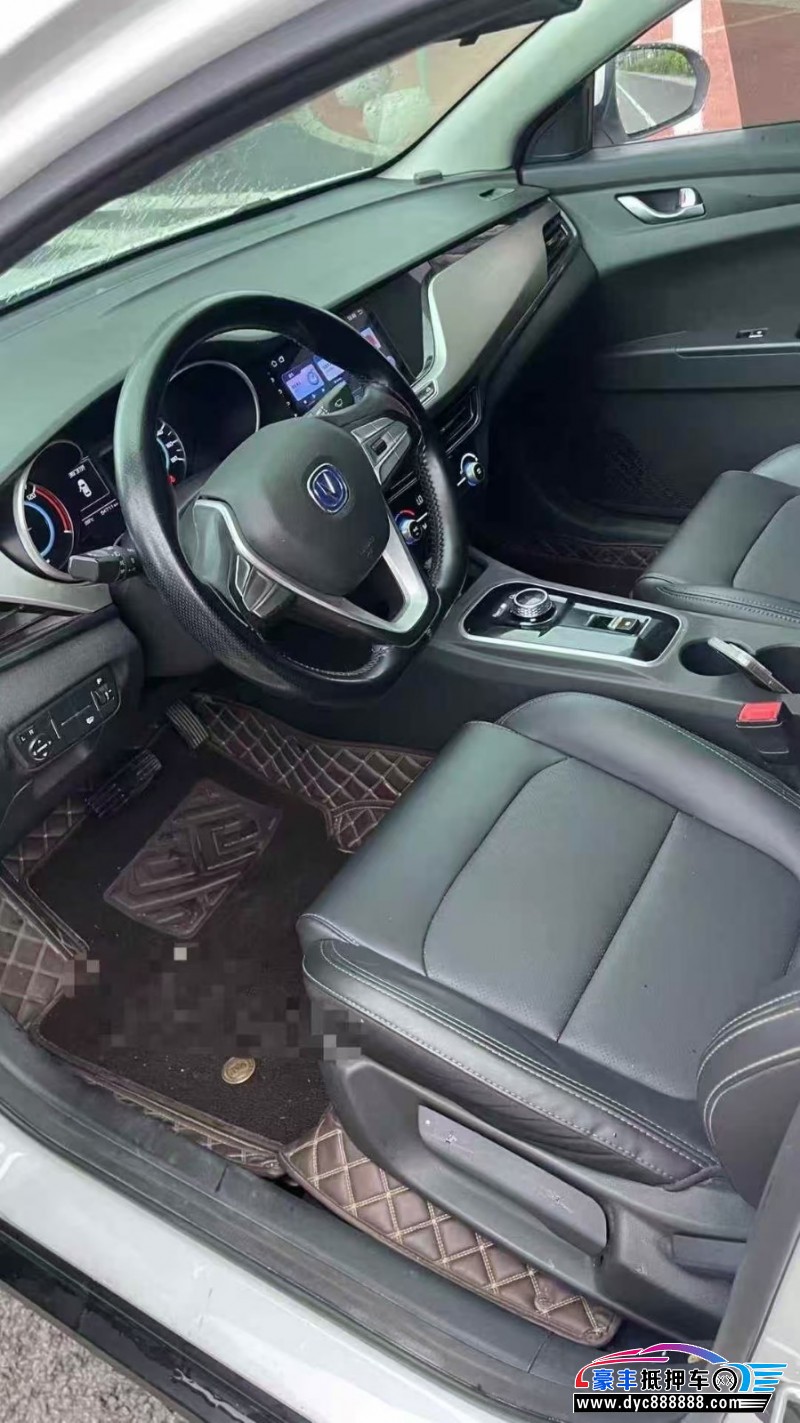 24年长安逸动轿车抵押车出售