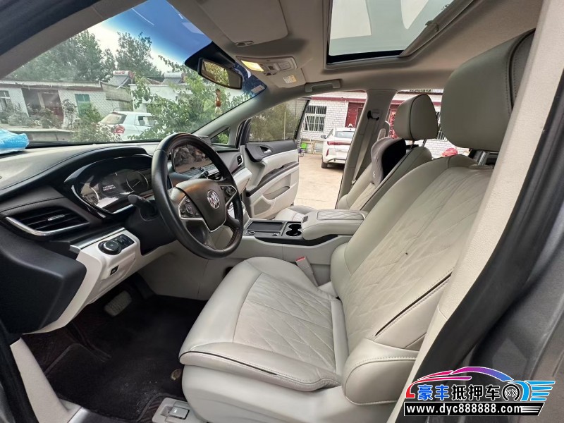 21年别克GL8轿车抵押车出售