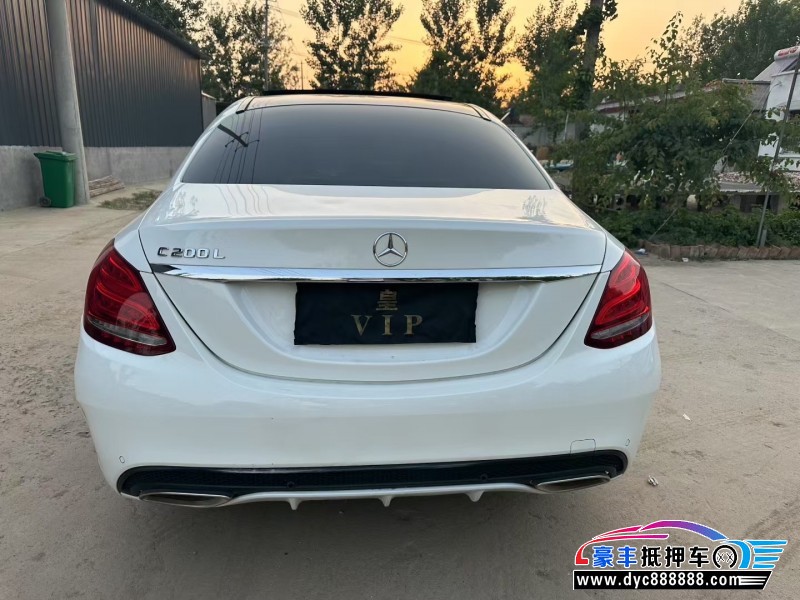 17年奔驰C轿车抵押车出售