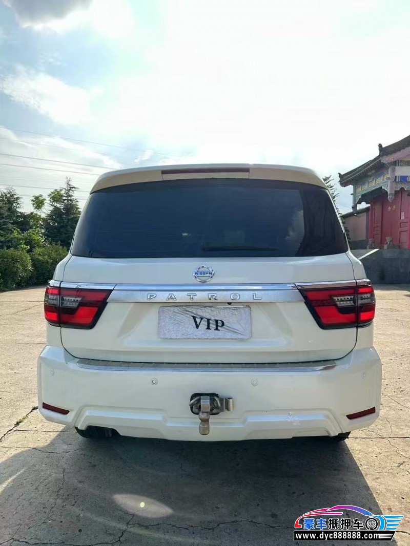 20年日产途乐轿车抵押车出售