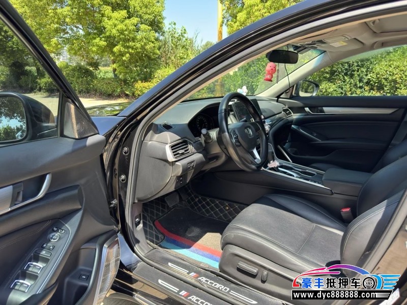 21年本田雅阁轿车抵押车出售