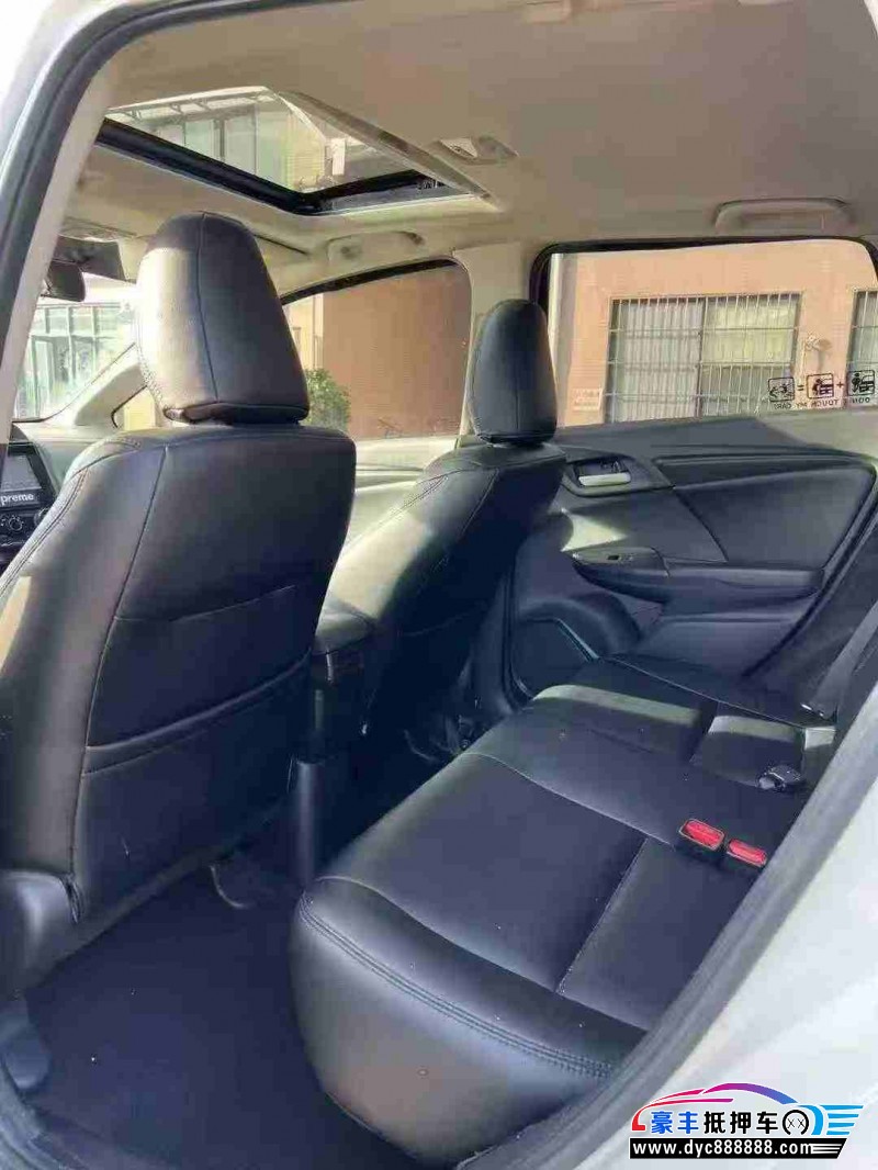 19年本田飞度轿车抵押车出售