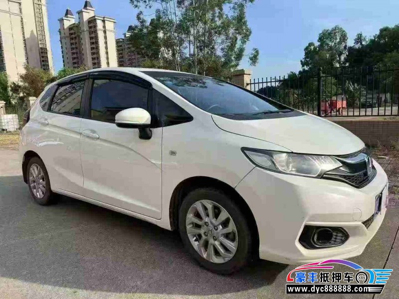 19年本田飞度轿车抵押车出售