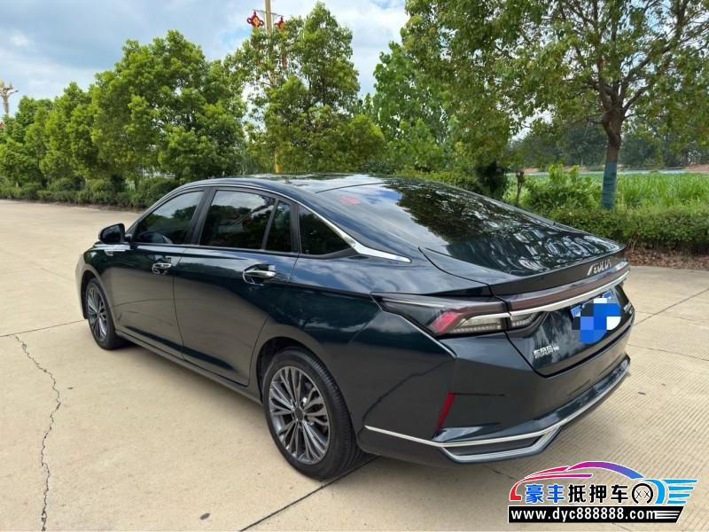 22年东风风神奕炫轿车抵押车出售