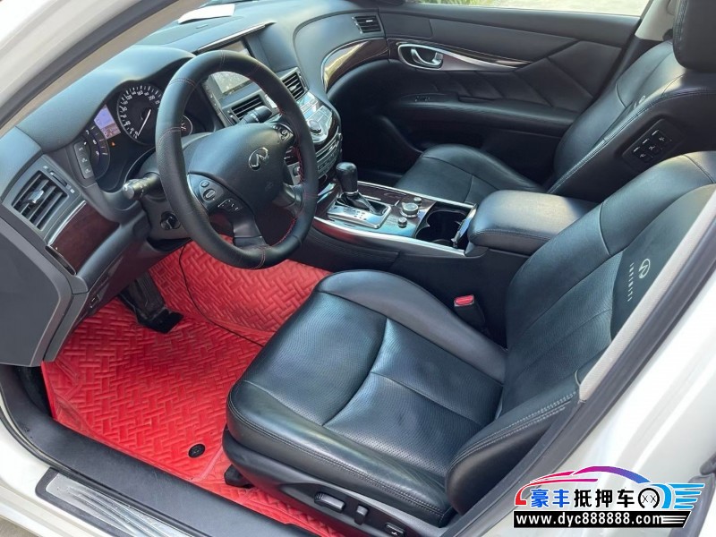 15年英菲尼迪Q70轿车抵押车出售