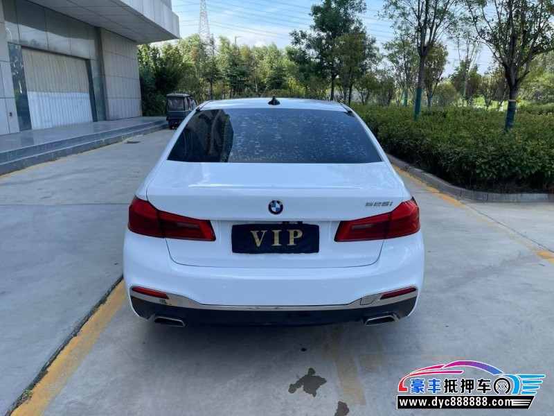 18年宝马5系轿车抵押车出售