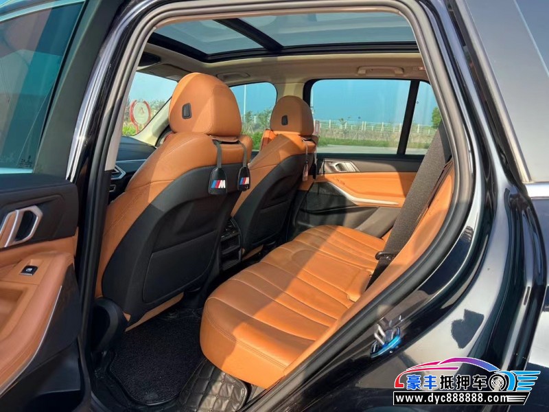 19年宝马X5轿车抵押车出售