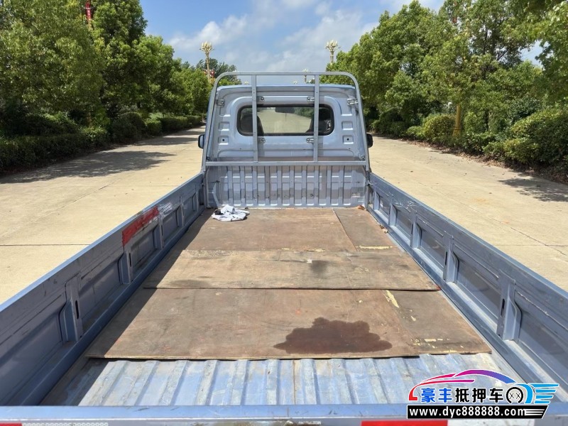 24年福田祥菱轿车抵押车出售