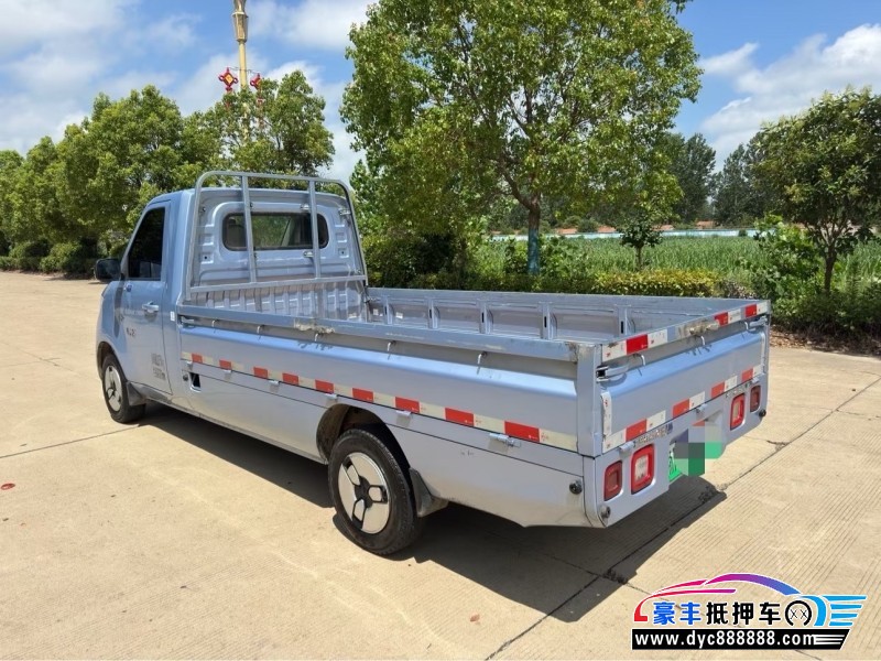 24年福田祥菱轿车抵押车出售