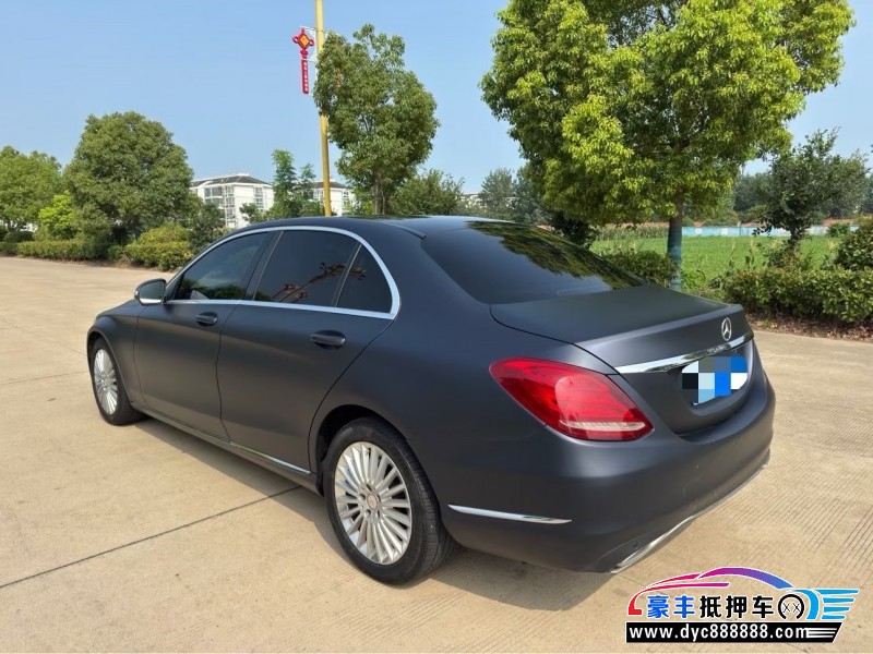 15年奔驰C轿车抵押车出售