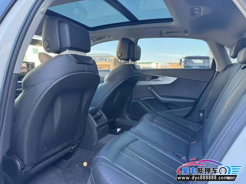 24年奥迪A4轿车抵押车出售