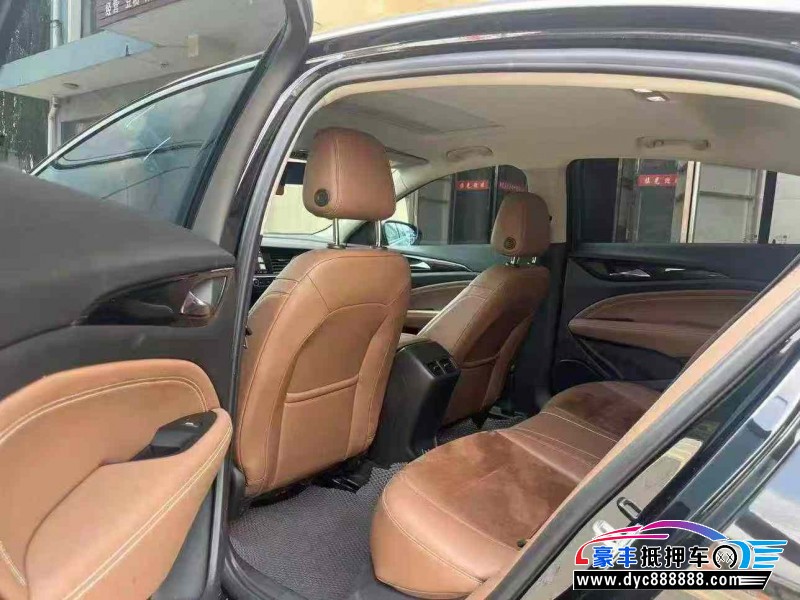 21年别克君威轿车抵押车出售