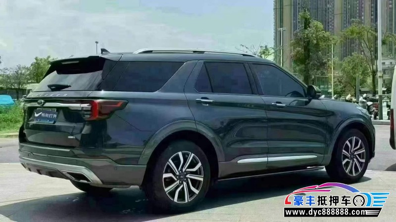 23年福特探险者轿车抵押车出售