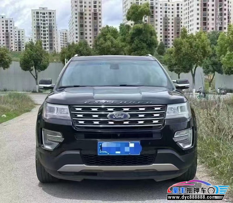 16年福特探险者轿车抵押车出售