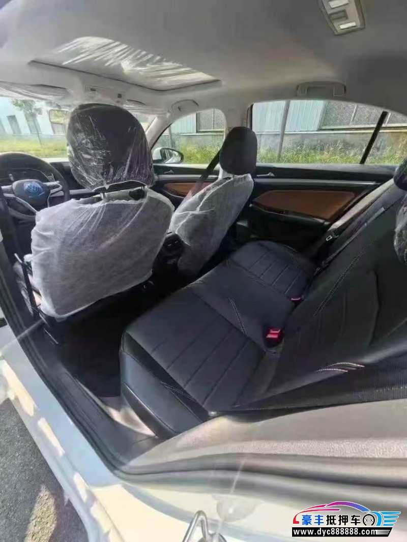 25年大众宝来轿车抵押车出售