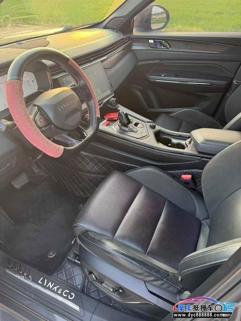 22年领克01轿车抵押车出售