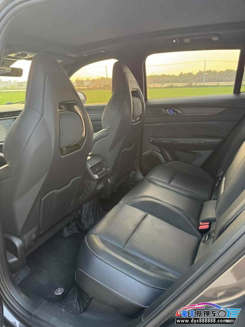 22年领克01轿车抵押车出售