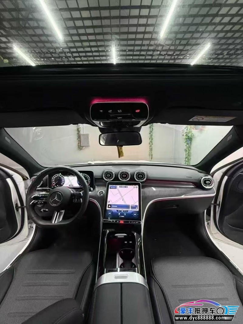 23年奔驰C轿车抵押车出售