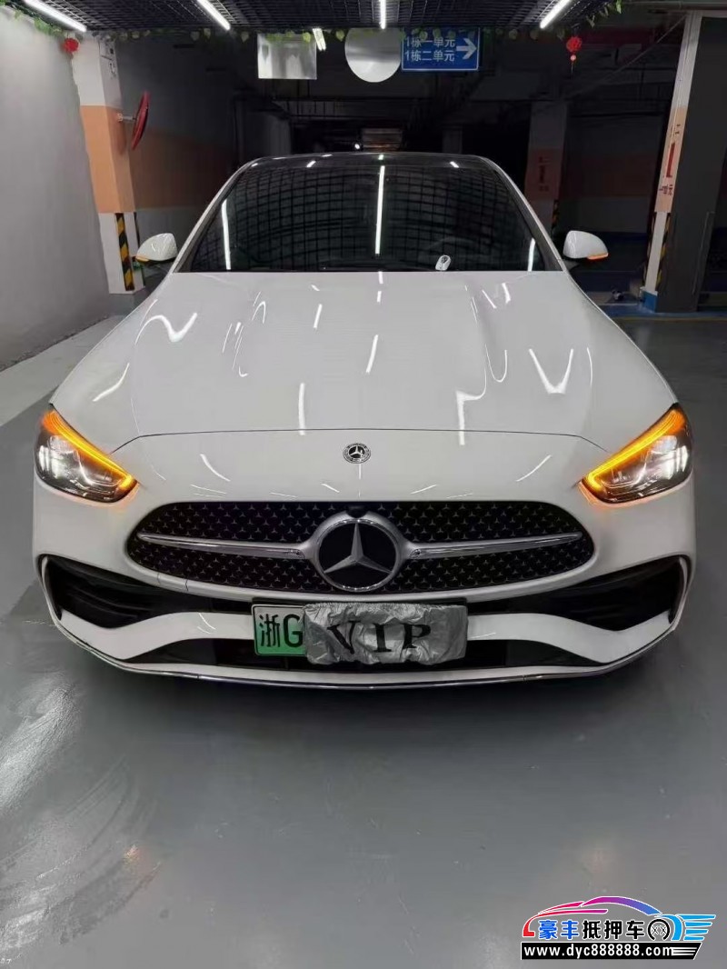 23年奔驰C轿车抵押车出售