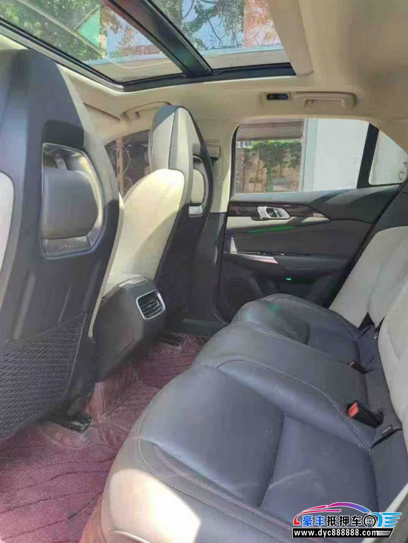 20年领克02轿车抵押车出售