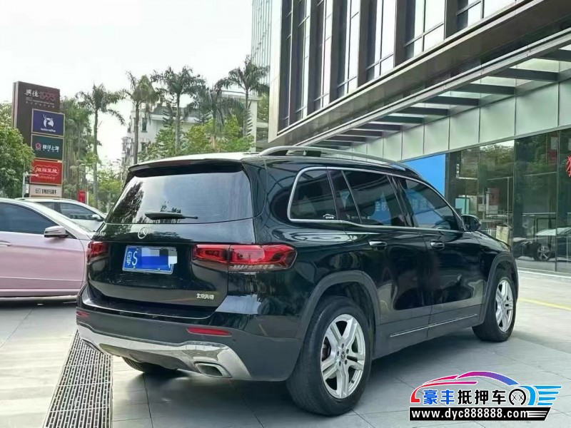 22年奔驰GLB轿车抵押车出售