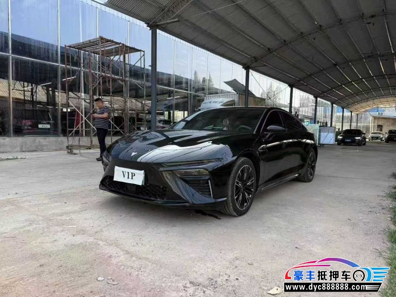 24年哪吒S轿车抵押车出售