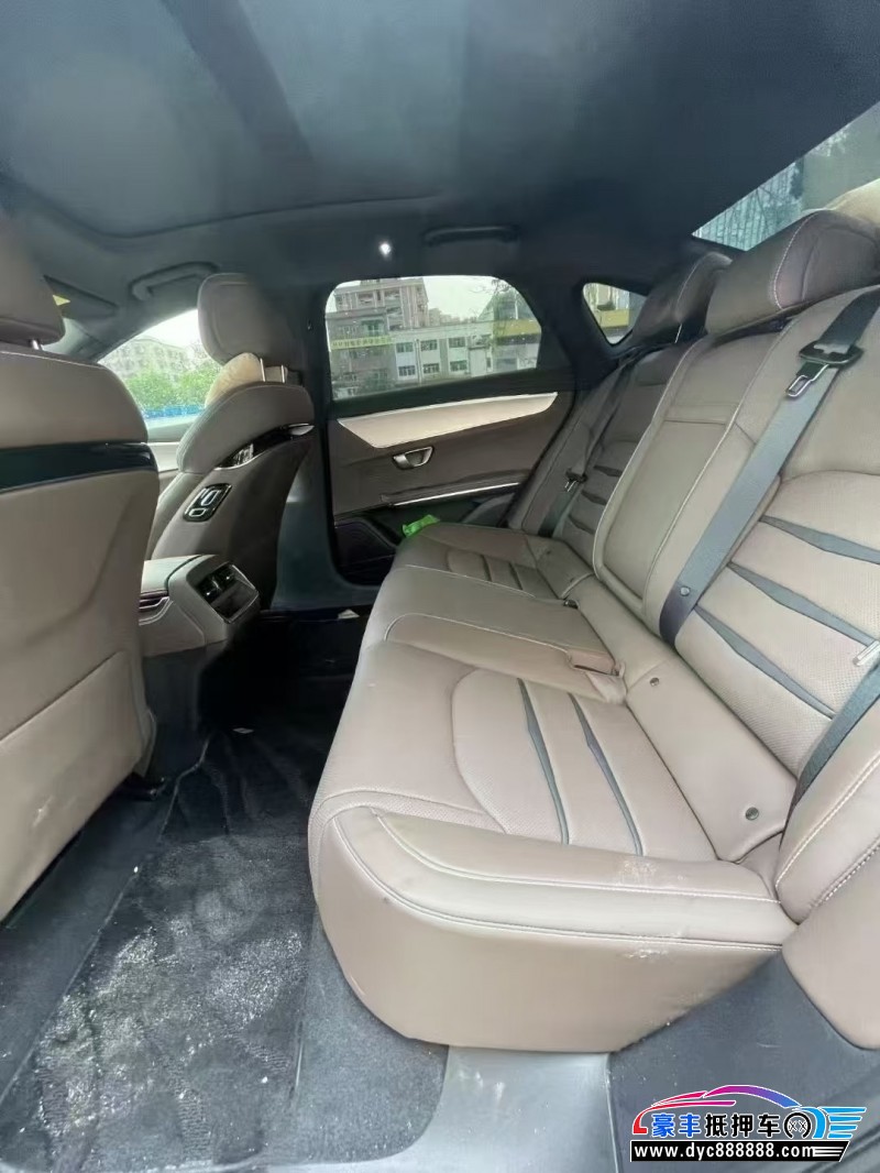 21年比亚迪汉轿车抵押车出售