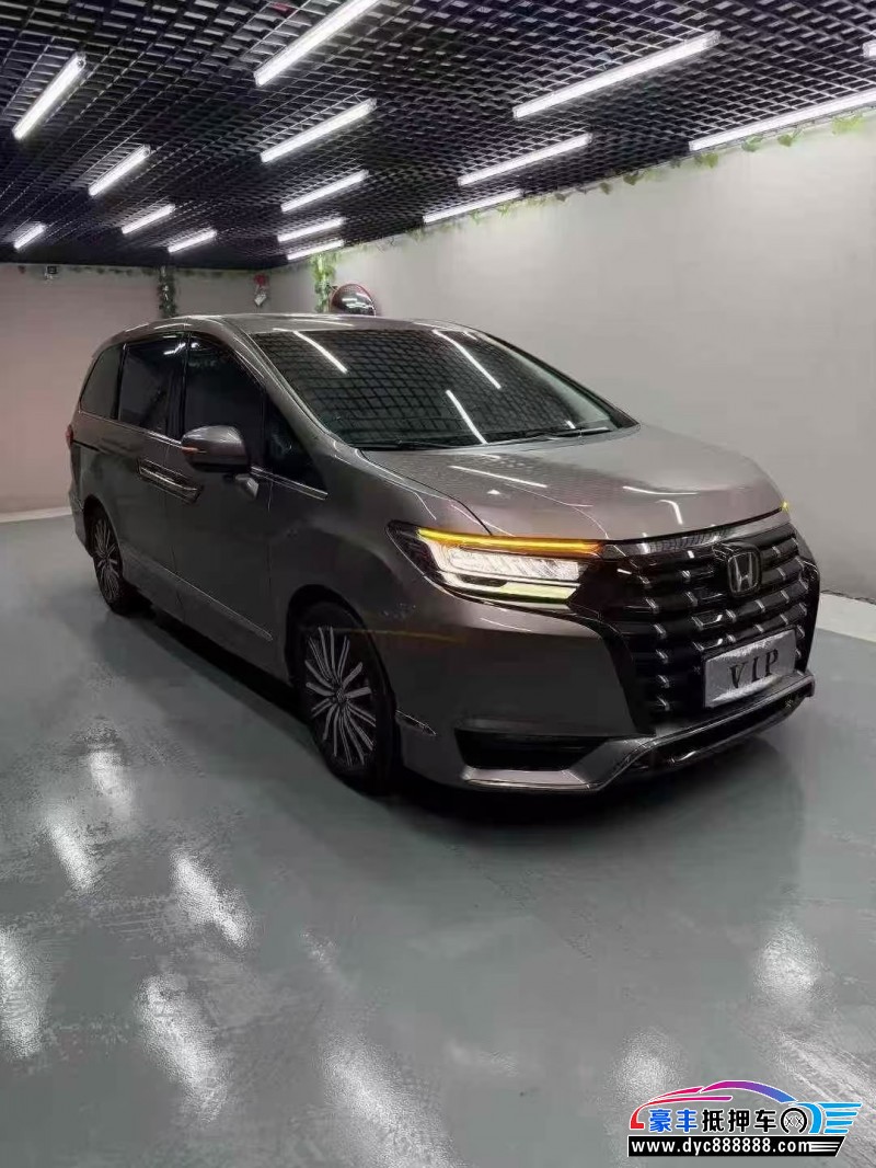 22年本田艾力绅轿车抵押车出售