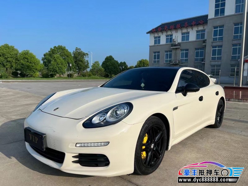 15年保时捷帕纳梅拉轿车抵押车出售