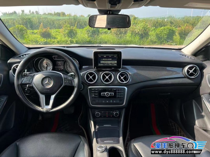 15年奔驰GLASUV抵押车出售