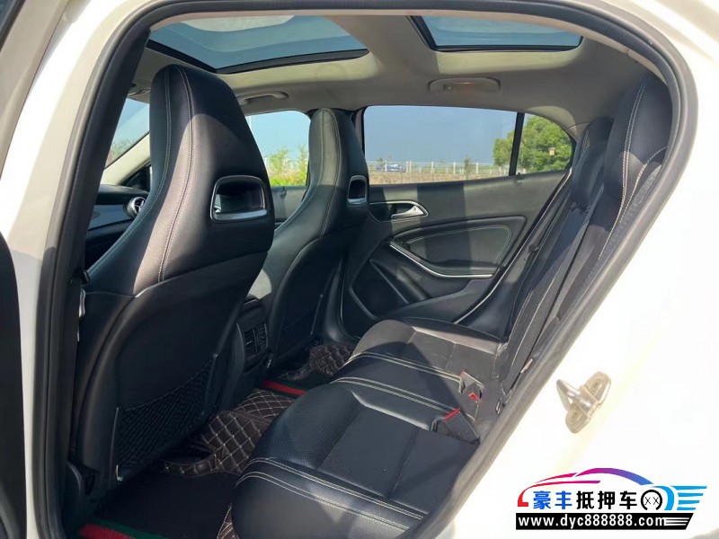 15年奔驰GLASUV抵押车出售