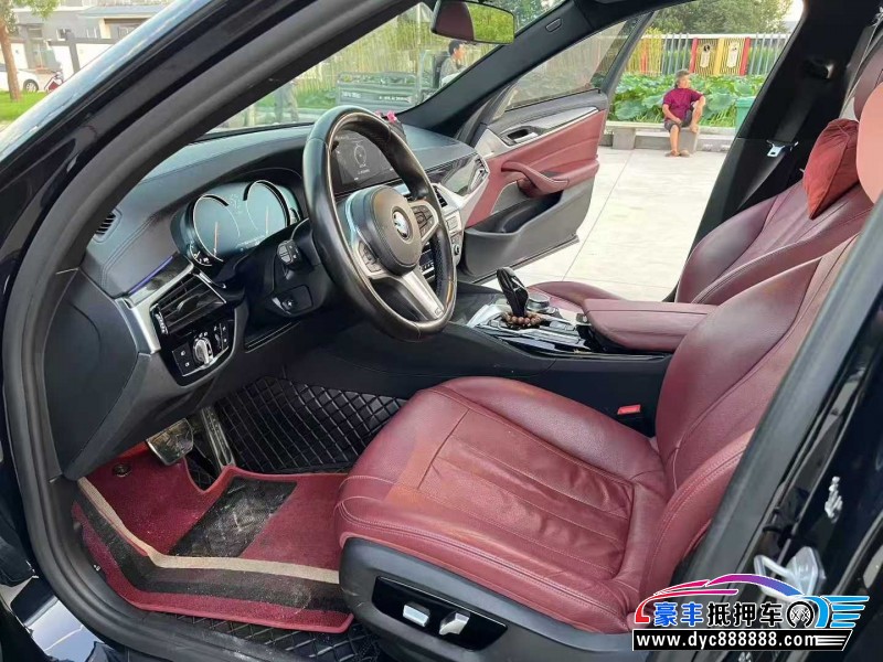 17年宝马5系轿车抵押车出售