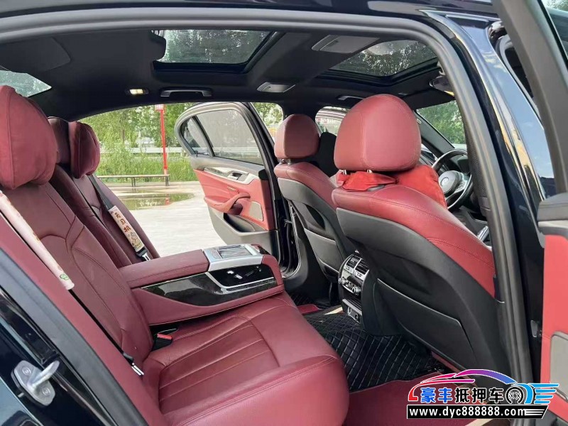 17年宝马5系轿车抵押车出售